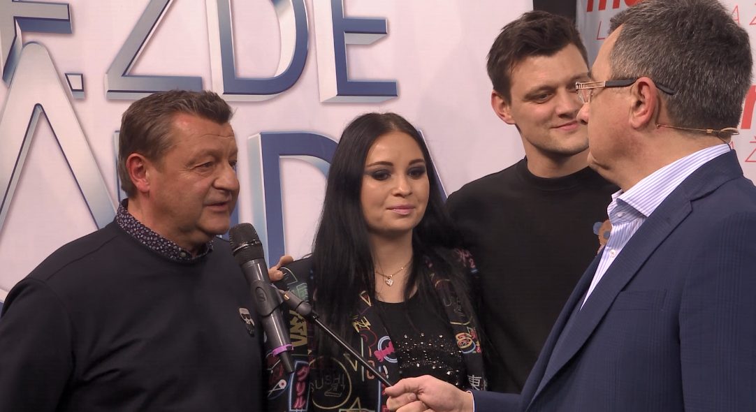 Veliki PRITISAK na TRANSRODNU takmičarku! Alina nikad ženstvenija, član žirija joj održao LEKCIJU: "U 21. veku TI se dešavaš u ZVEZDAMA GRANDA..." 9 Capture 16 1
