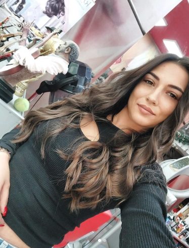 Džejeva ćerka POKIDALA TATIN HIT: Zapevala na humanitarnom događaju, pa podigla sve na noge (VIDEO) 6 Marija ramadanovski 4