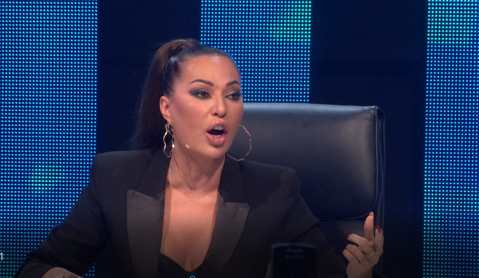 PONOVO TEŠKE REČI! Marija Šerifović pretila da će nauditi sebi, Ceca i Mili u ŽESTOKOM KLINČU: "Živiš u svojoj vasioni, ti si gluv" (VIDEO) 4 ceca 2