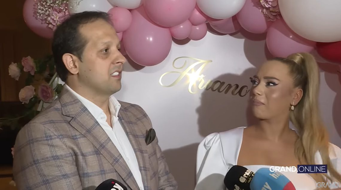 "ŠTA GLUMIŠ, BRE?" Tamara Selimović POBESNELA ZBOG supruga, on sve snimio, fanovi ogorčeni: "ZAŠTO JOJ TO RADIŠ?" (VIDEO) 3 emir i tamara