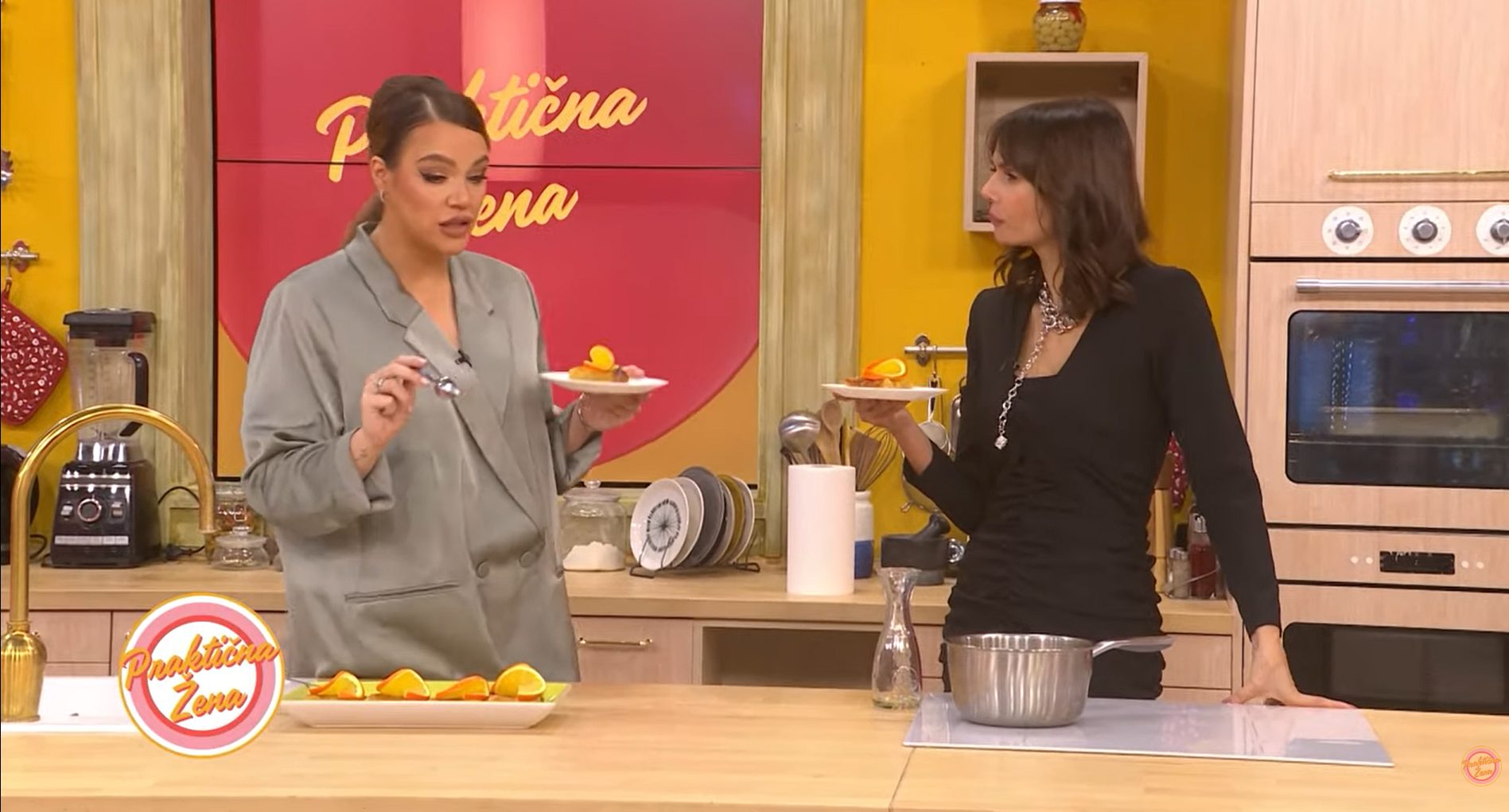 Mariju Mikić OSUĐUJU ŠTO RADI U PODMUKLOJ TRUDNOĆI, ALI ONA NE MARI: Otkrila šta bi se desilo kada ne bi nastupala, a odgovor je sve zapanjio 6 marija mikic prakticna zena