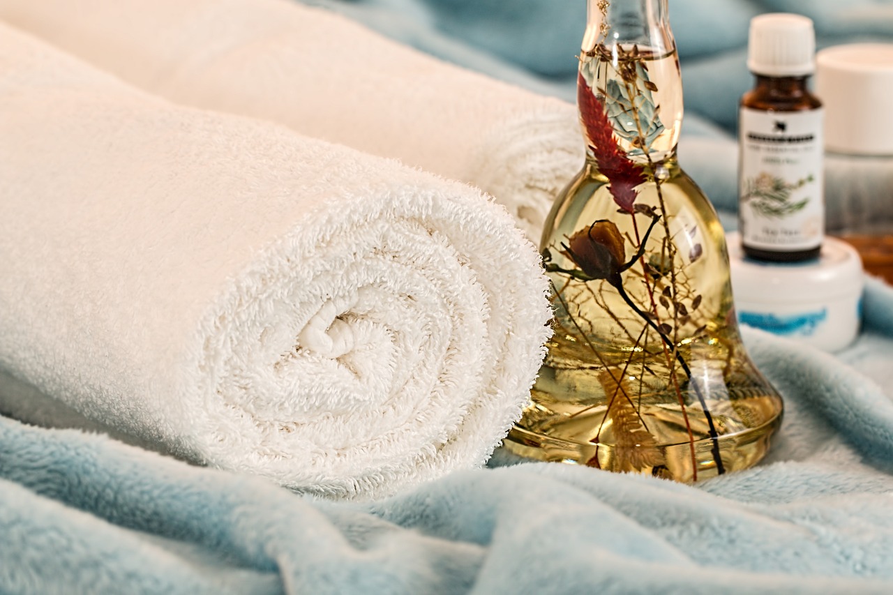 massage therapy gb4dea8ea6 1280