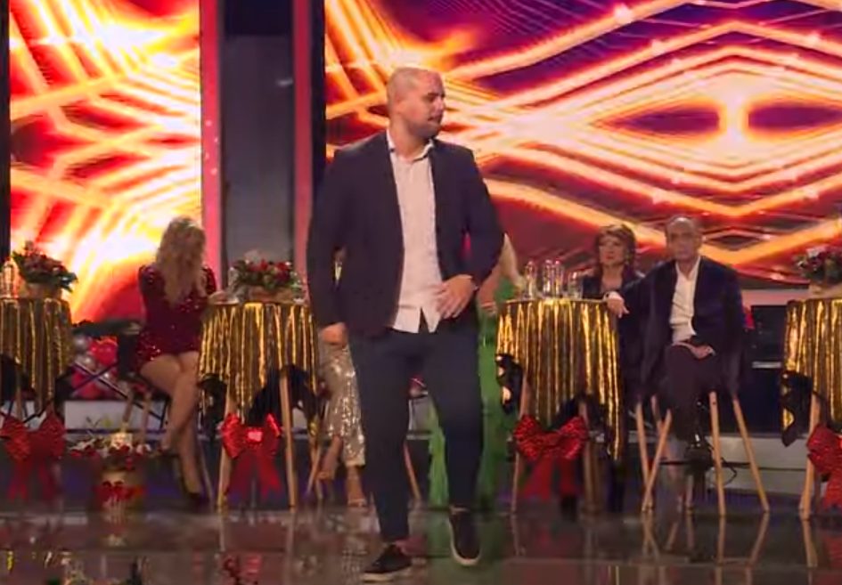 NEPREPOZNATLJIV Pevač nabacio višak kilograma, a za komentare ne haje 5 misel gvozdenovic