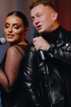 USPEŠNO KORAČA OČEVIM STOPAMA: Ćerka Nervesa Hadžića obradovala publiku novim pesmama, a sa ovom Zvezdom Granda POKIDALA duet (VIDEO) 2 Capture 2 2