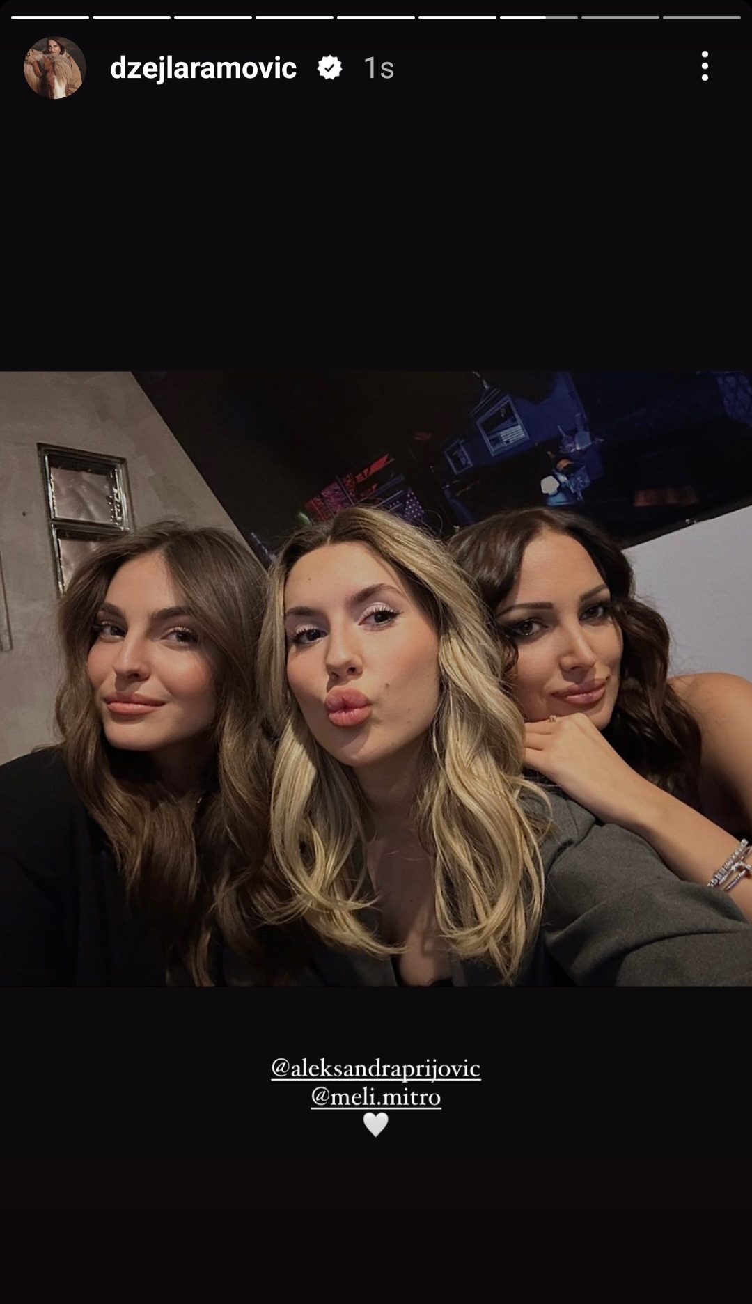 DŽEJLA I PRIJA U LUDOM PROVODU: Jednom fotkom ZAPALILE MREŽE 6 Screenshot 20230211 085705 Instagram 1