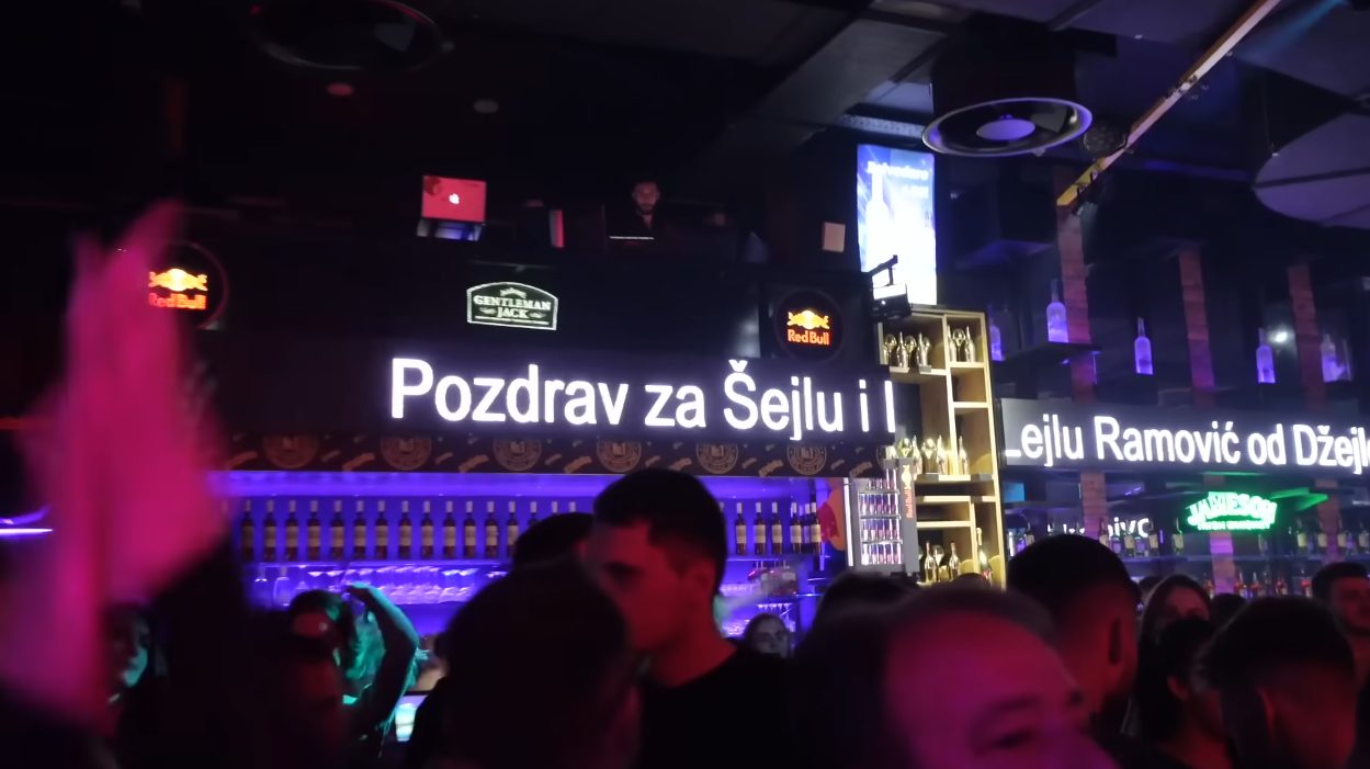 Džejla priredila sestrama NESVAKIDAŠNJE IZNENAĐENJE na nastupu: Šejla VAN SEBE (VIDEO) 7 iznena