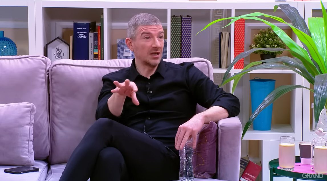 Novinar razotkrio rijaliti ljubavni trougao: „Zvezdan i Ana će se pomiriti, Anđela je u grdnom problemu" (VIDEO) 5 mili 1