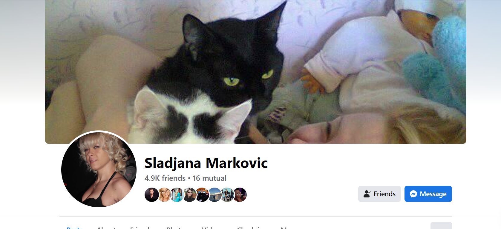Pevačica zbog dugova pokušala samoubistvo i ostala nepokretna, danas jedva preživljava: "Moramo da pomognemo devojci da stane na noge" 6 sldjana