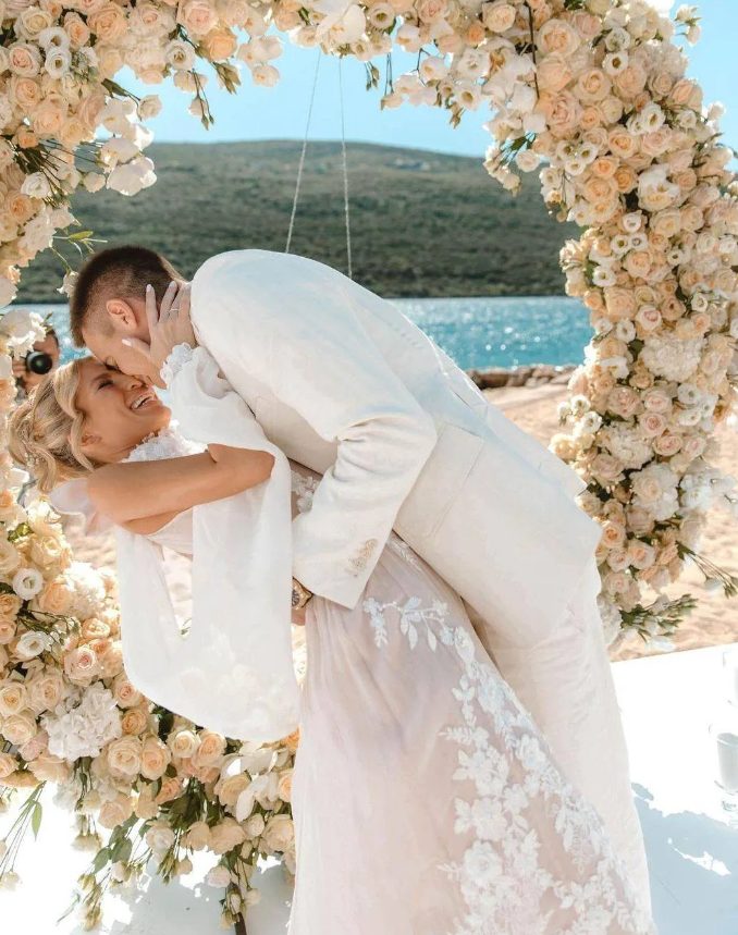 KAKVI BOEMI: Evo ko su Đokovićevi tast i tašta (FOTO) 2 DJOKOVIC