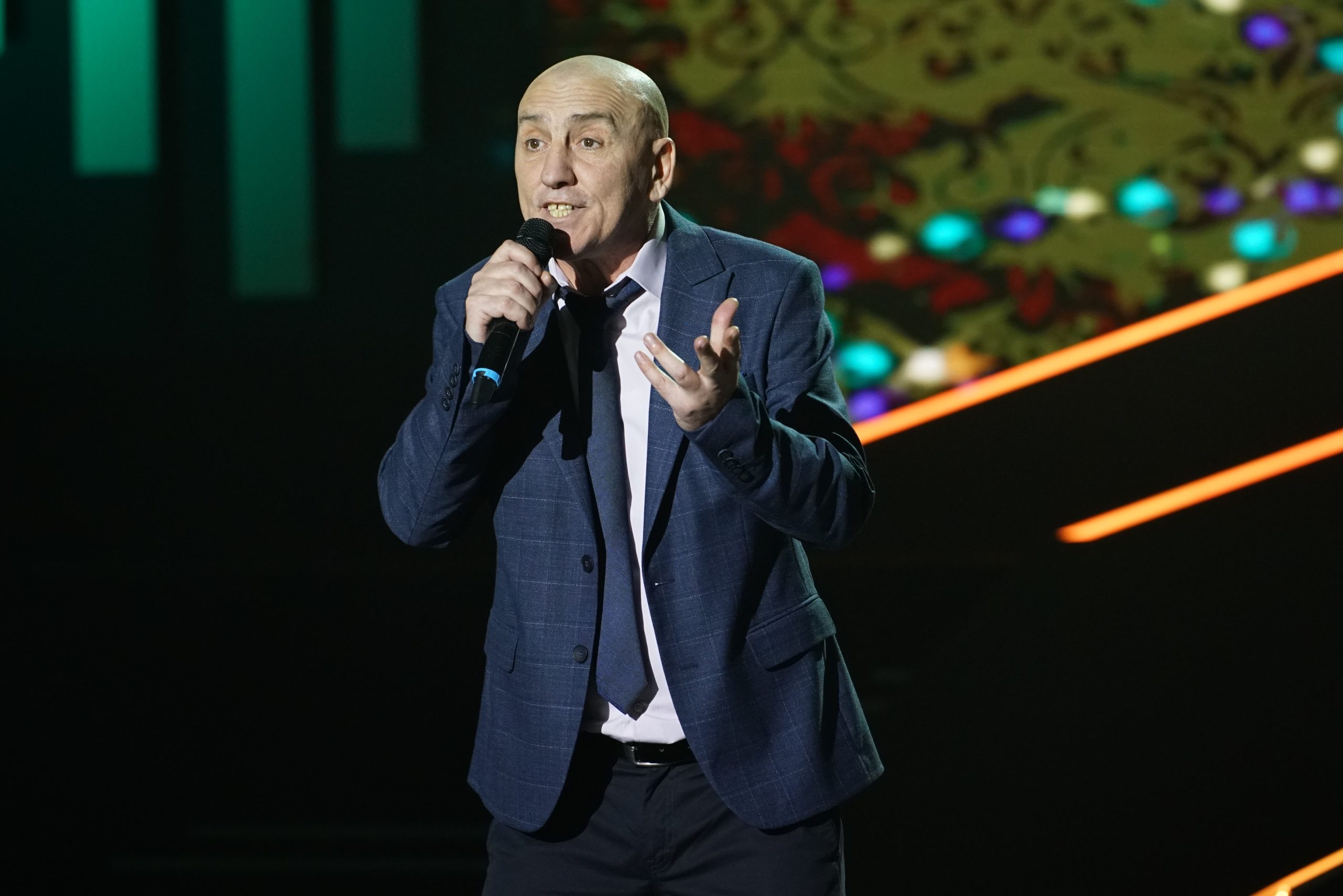 Zof kafanskim repertoarom razgalio žiri, nastupi mu traju po tri dana: "Ne bih se usudio da ponovim" 7 DSC06464