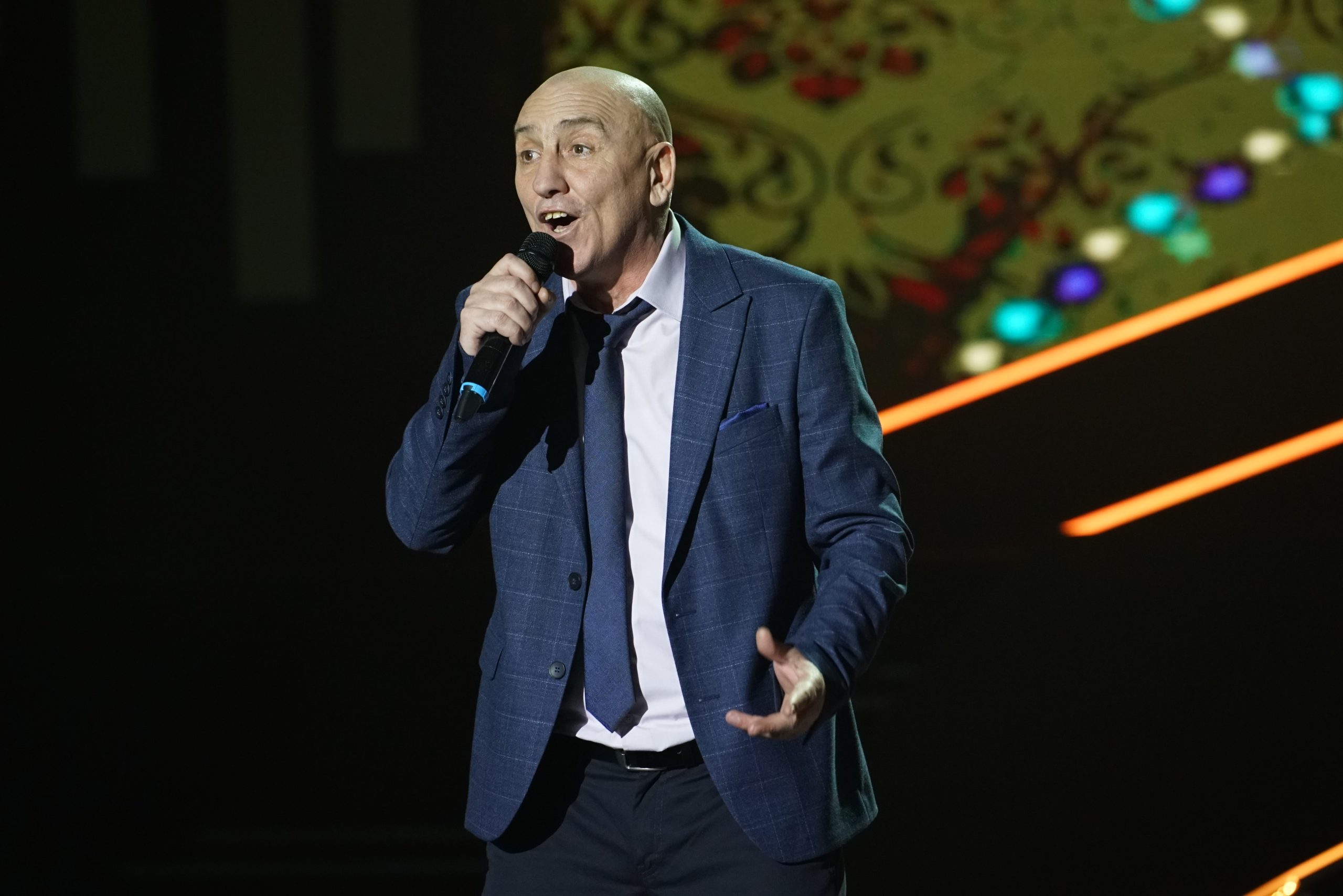 Zof kafanskim repertoarom razgalio žiri, nastupi mu traju po tri dana: "Ne bih se usudio da ponovim" 5 DSC06467