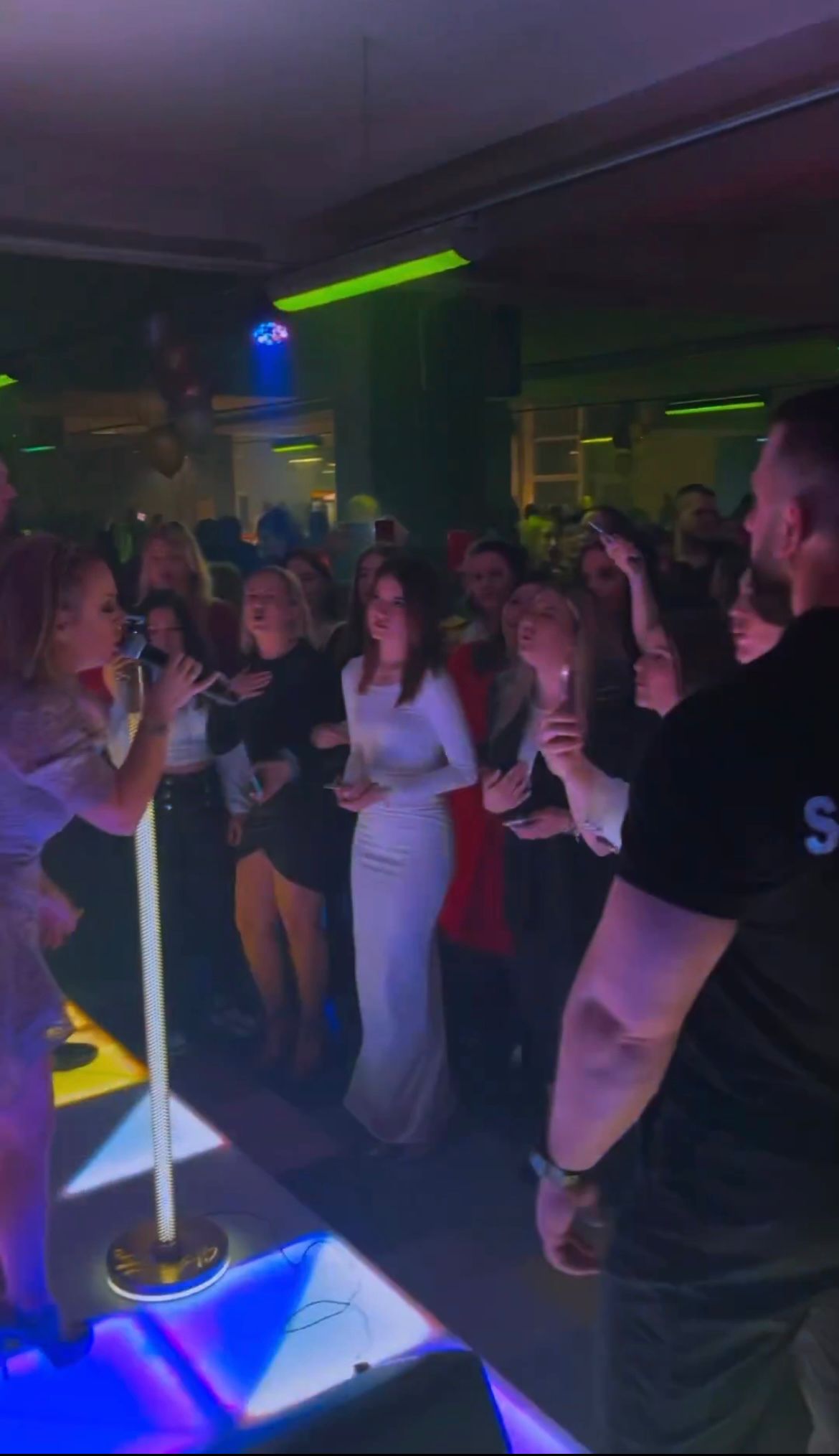 Slađa Allegro zapalila Sarajevo! Pevačica oborila rekord posećenosti (VIDEO) 5 IMG 20230309 WA0047
