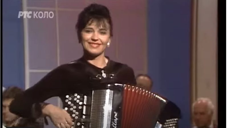 Majka Miodraga Radonjića bila je RAME UZ RAME SA LEPOM BRENOM, a onda je zapostavila karijeru da bi se posvetila porodici 3 branka lolic rts