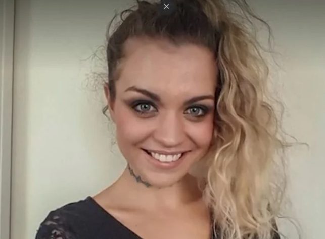 Da li znate ko je pevačica sa slike? Predstavljala je Srbiju na Evroviziji, a danas živi daleko od domovine (FOTO) 4 nina evrovizija
