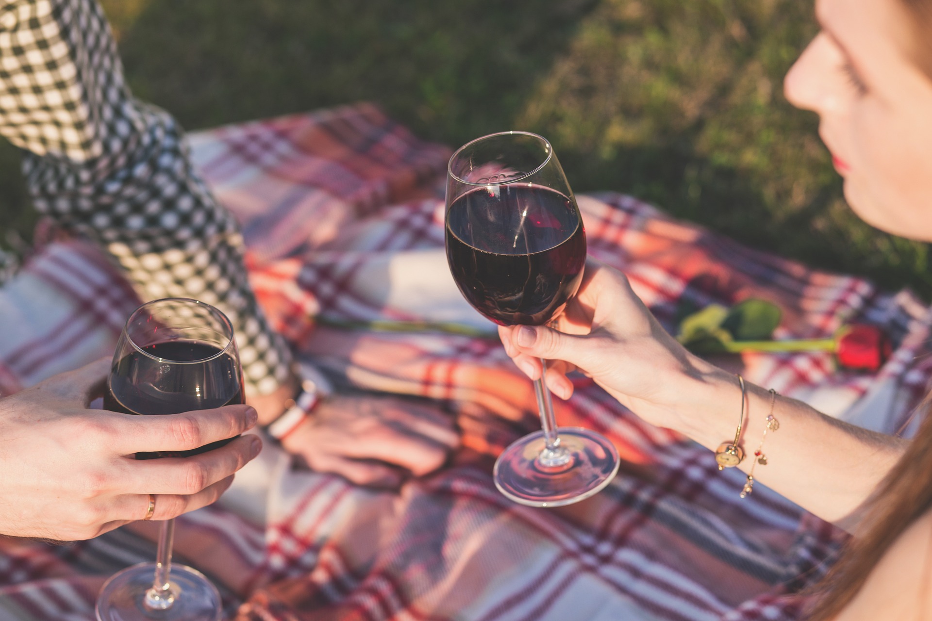Muškarci otkrili šta je NAJLUĐE što su uradili zbog ljubavi: Jedan odgovor ŠOKIRAO 6 picnic g321f8391b 1920