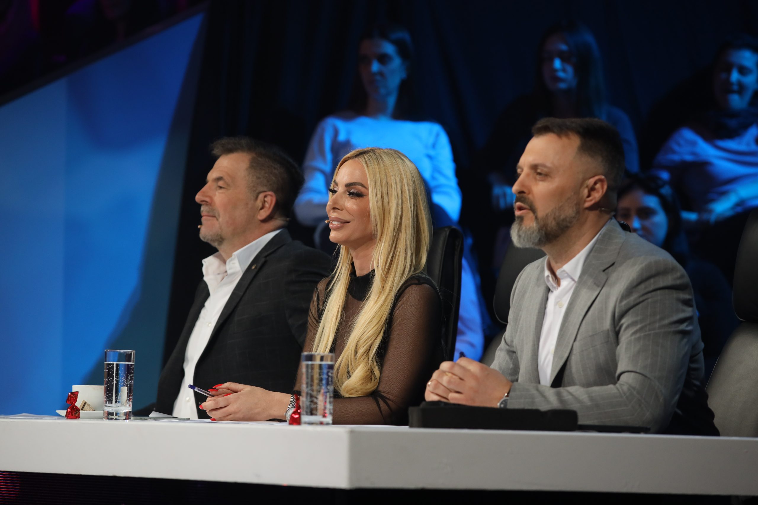 Takmičar priredio feštu! Žika Jakšić zaigrao kao nikad, pao i poljubac: "Al' je ovo puklo!" 9 0A0A0218 1