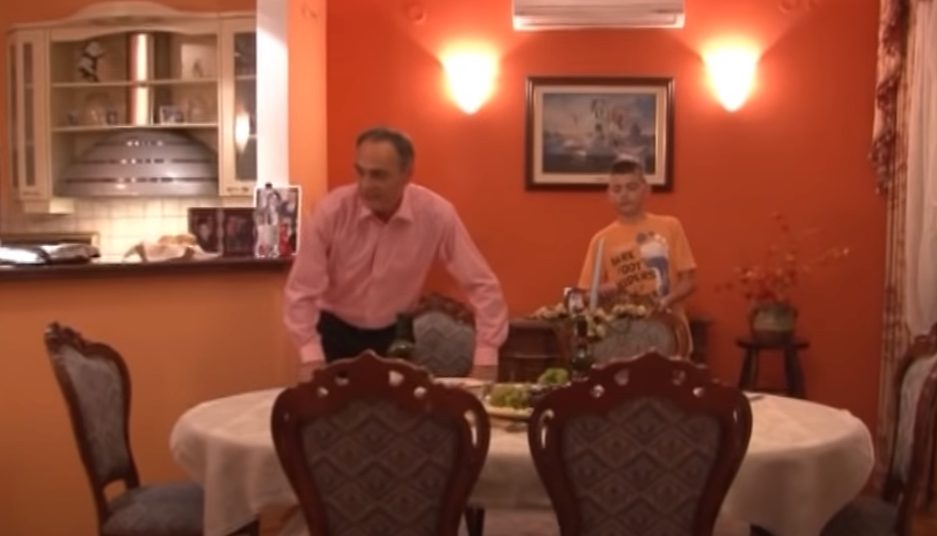 Ovde žive Aca Ilić i Bilja Jevtić: Svaki detalj vile u Beogradu odiše toplinom i luksuzom (FOTO) 8 Capture 9 15