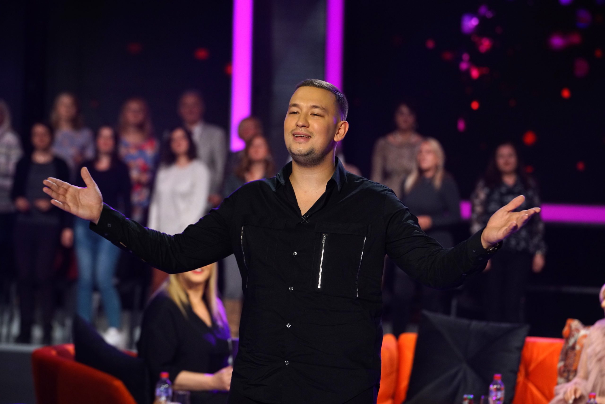 "Trudim se da budem približno kao on": Evo zbog čega je Petru Krekiću baš Uroš Živković idol, ovo niko nije znao 6 UROS ZIVKOVIC ZGS SNIMANJE 19042023 FOTO FILIP 77 ok