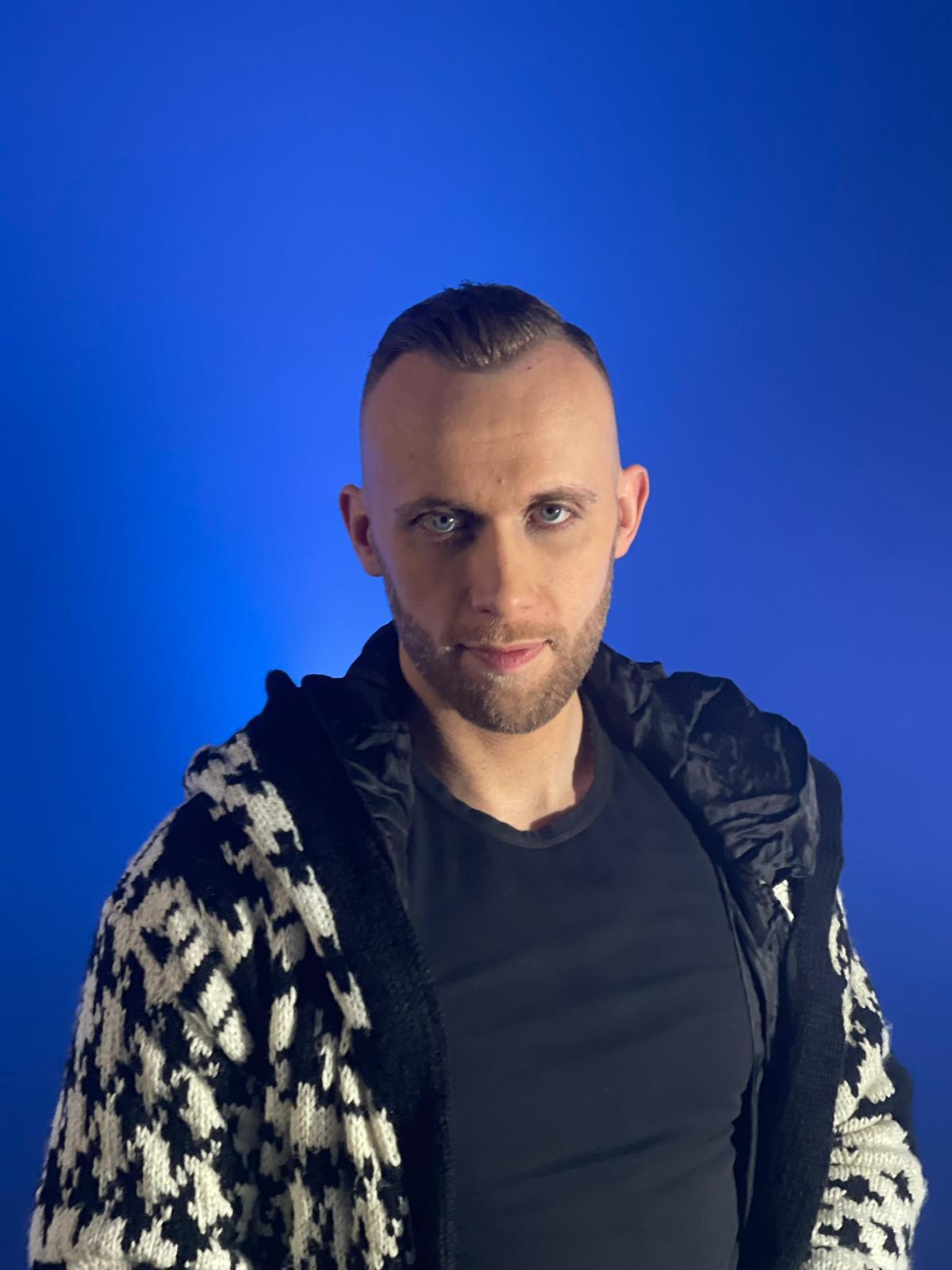 Hanad Džehverović sprema veliko iznenađenje za publiku: "Ovo će biti moja najbolja pesma do sada" (FOTO) 6 WhatsApp Image 2023 04 12 at 15.06.59 2