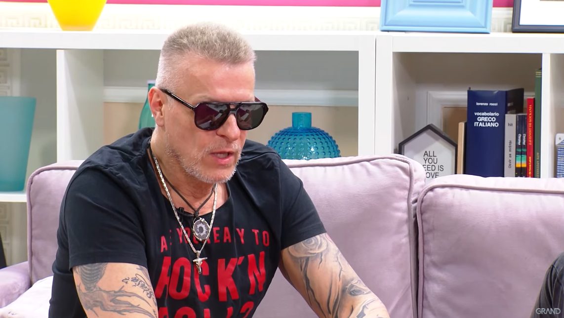 Evo gde se nalazi Đorđe David nakon stravične nesreće i zašto ne sme da napusti Makedoniju! Novo oglašavanje Đorđa Davida: "Uzeli su mi sva dokumenta" 8 djordje david