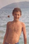 Nekada mali zvrk, a danas kralj estrade: Da li je ovo najveća transformacija ikada? 3 photo 17 e1681217848349