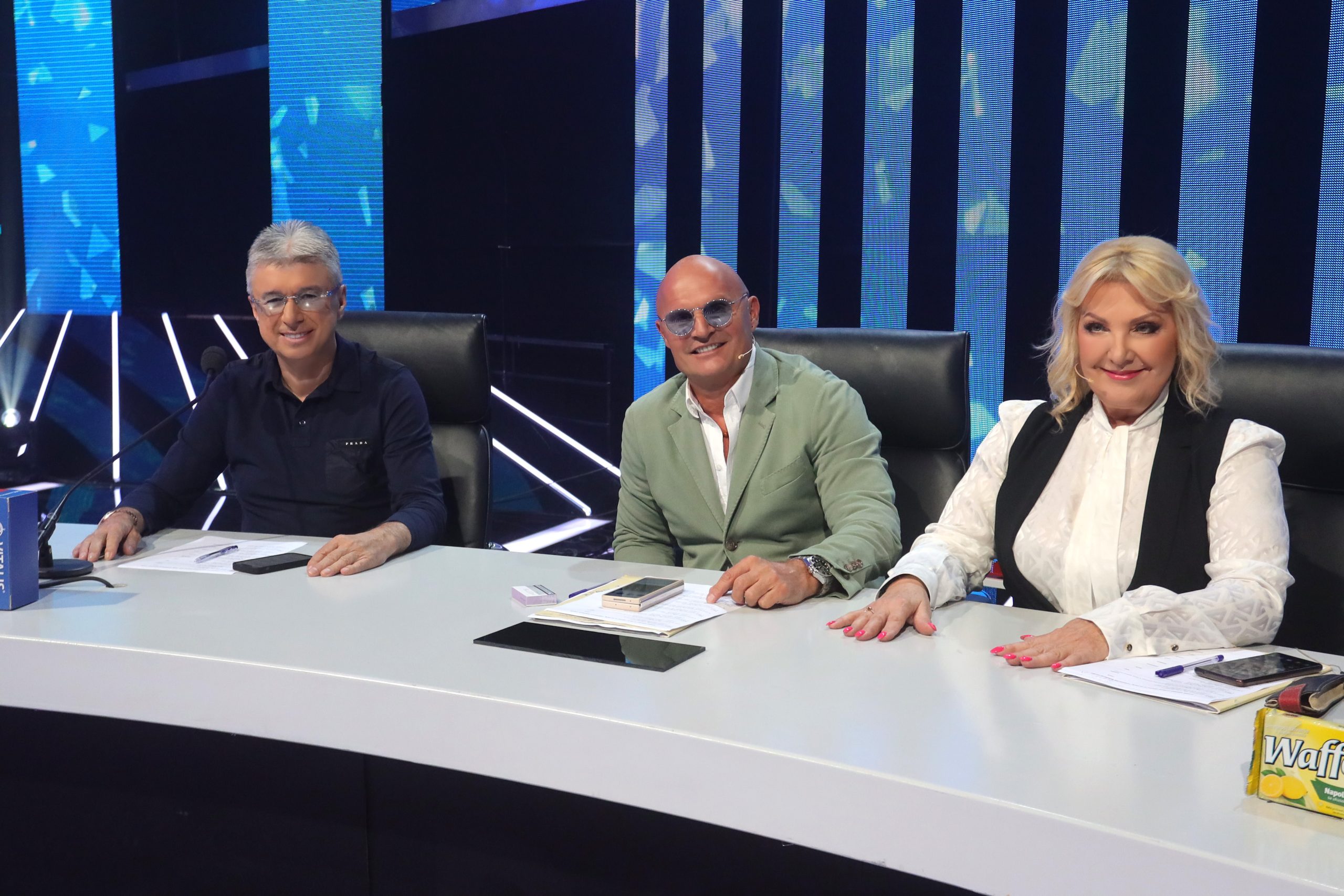 Nikad teža odluka za Sašu Popovića, samo dva takmičara napuštaju "Zvezde Granda" (FOTO) 6 PRODUKCUJSKI ZIRI ZG SNIMANJE 15052023 FOTO MUNJA 2 ok