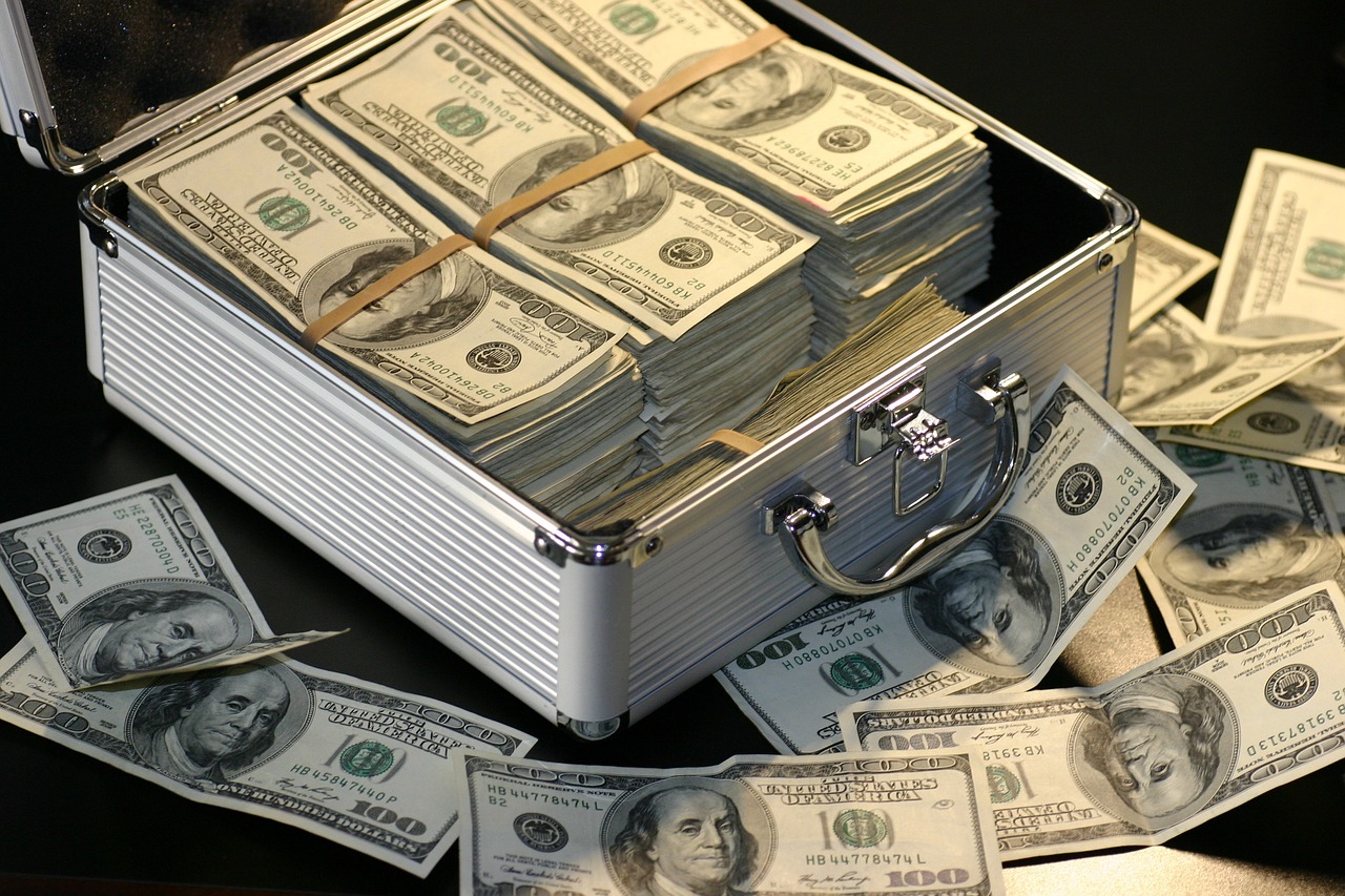 Oni će plivati u novcu narednog meseca: Sve će im polaziti za rukom 8 money 1428594 1280