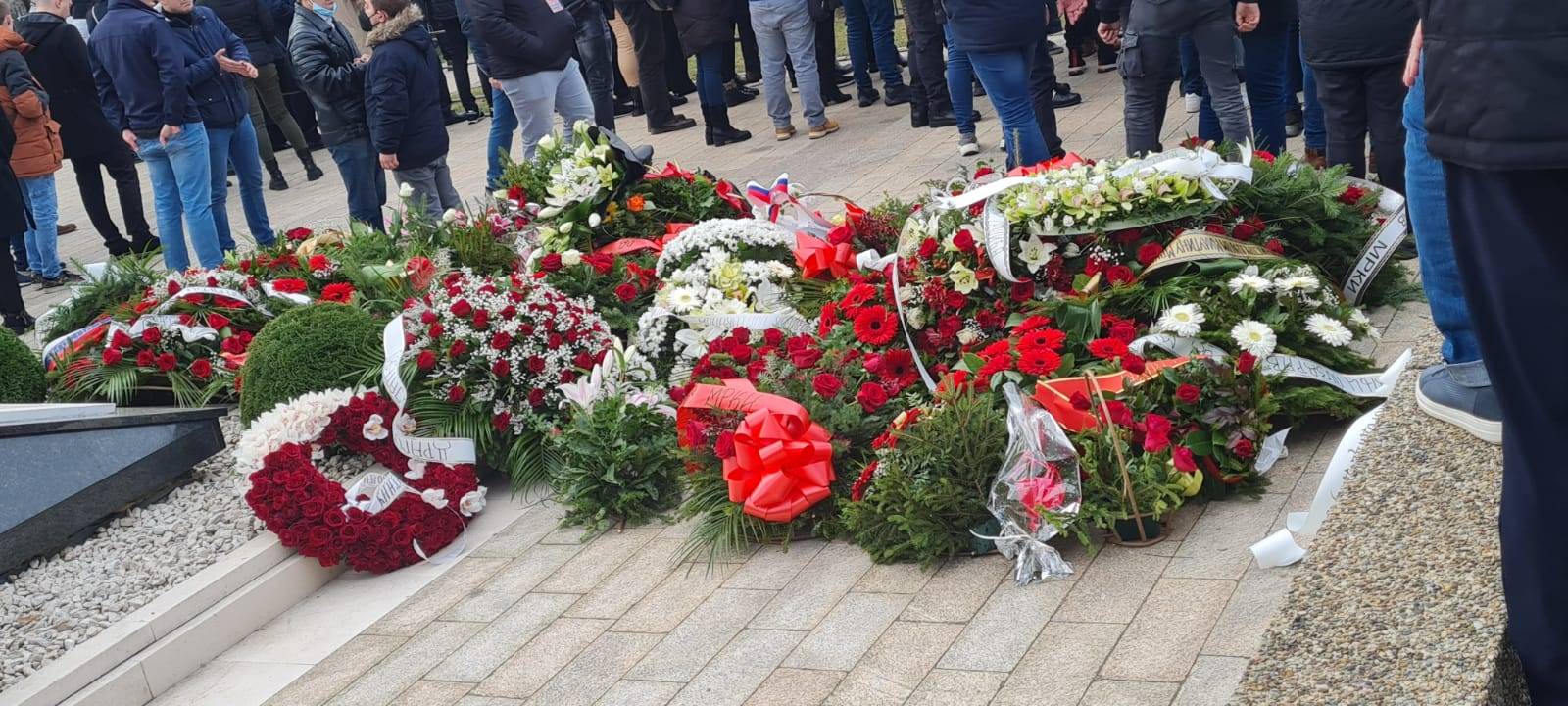 Motoristi turiranjem ispraćaju na večni počinak preminulog jutjubera, porodica neutešna! 5 sahrana