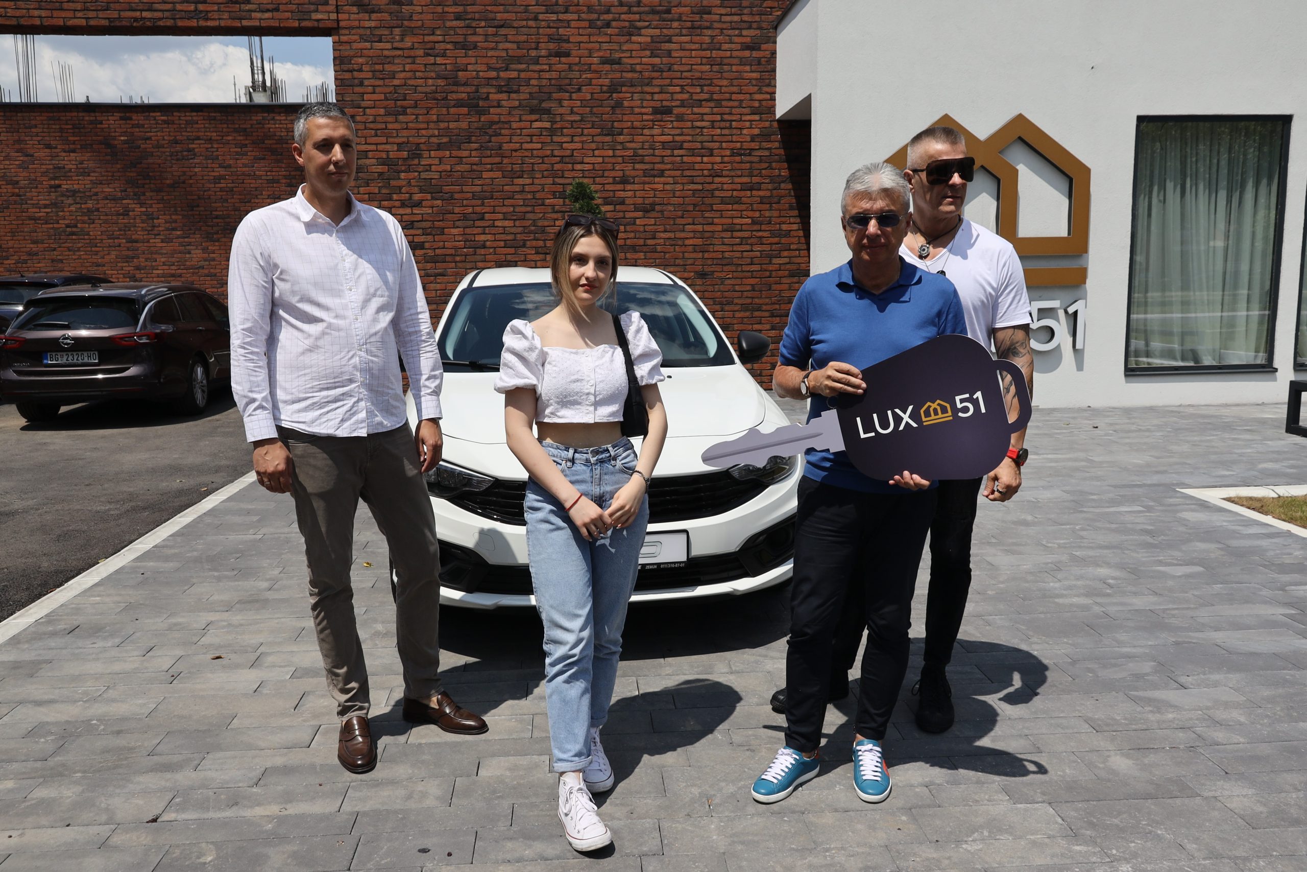 Saša Popović uručio kjučeve od automobila pobednici: "Ponosan sam, sad kad se pojaviš u Strumici..." (FOTO) 5 0A0A9841