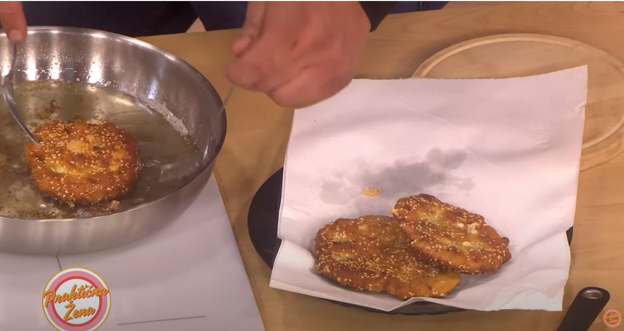 Za sve ljubitelje dobrog ukusa: Kroketi sa krompirom (VIDEO) 8 Capture 122