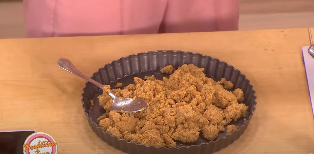 Prava prolećna poslastica: Tart sa belom čokoladom i jagodama (VIDEO) 5 Capture 20