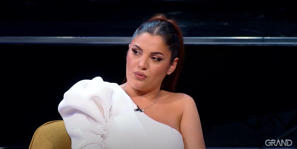 Nadica Ademov javno progovorila o svom izabraniku milioneru: "Namučila sam se, zaslužila sam takvog čoveka" 6 nadica asmm