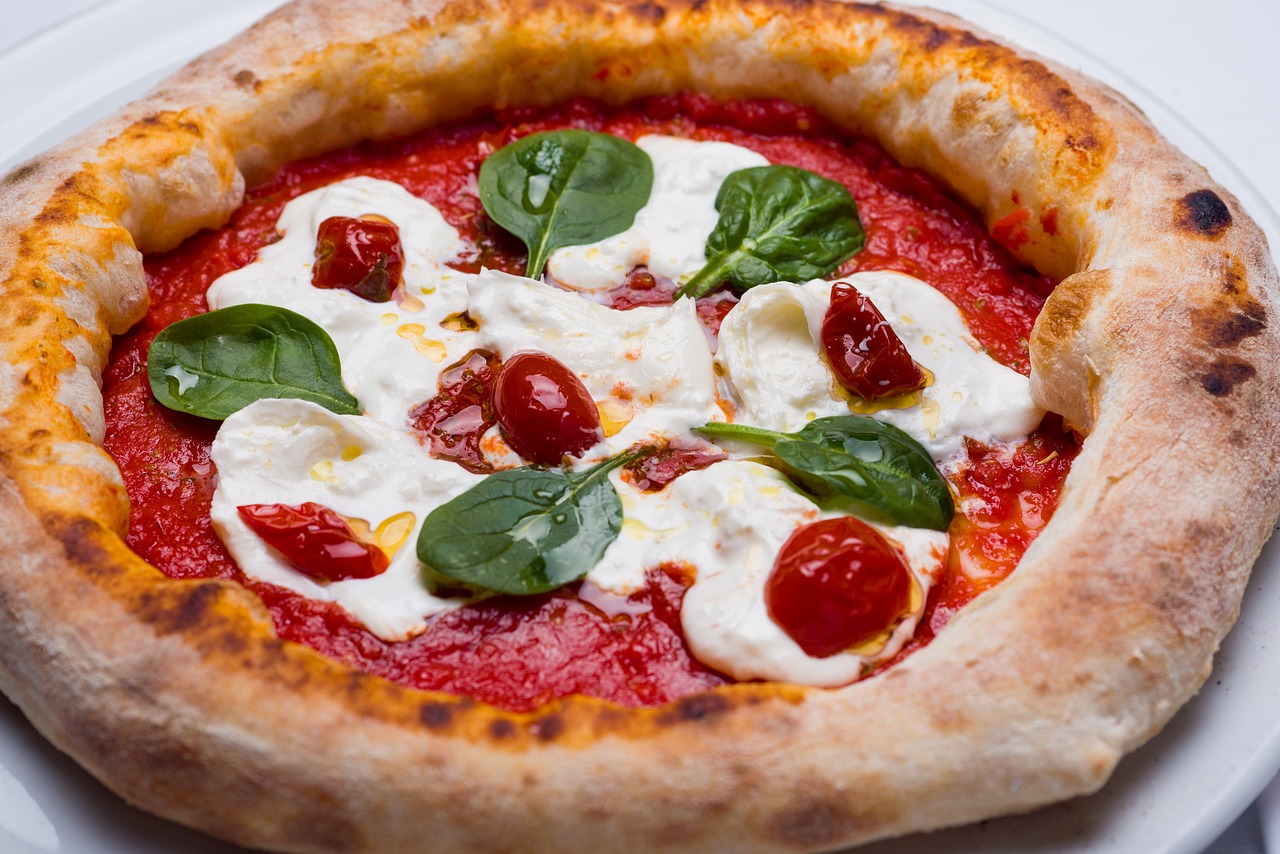 Nema ništa ukusnije od domaćinske pice: Ovaj recept ćete zapamtiti zauvek 5 pizza g43257723e 1280