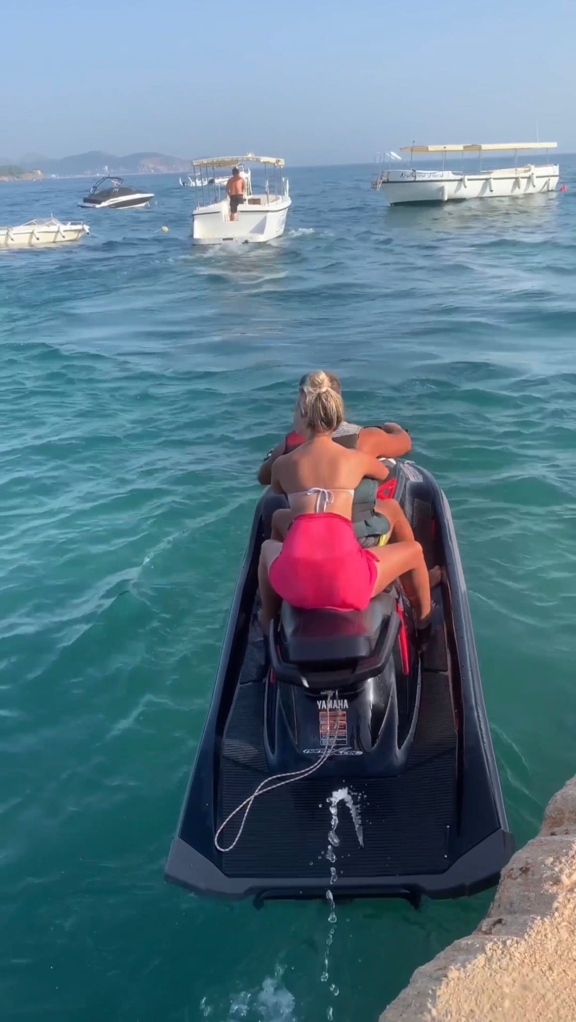 Paparaco: Zvezda Granda mami uzdahe na Adi Bojani, a evo kako podiže adrenalin (FOTO) 8 IMG 20230728 WA0006