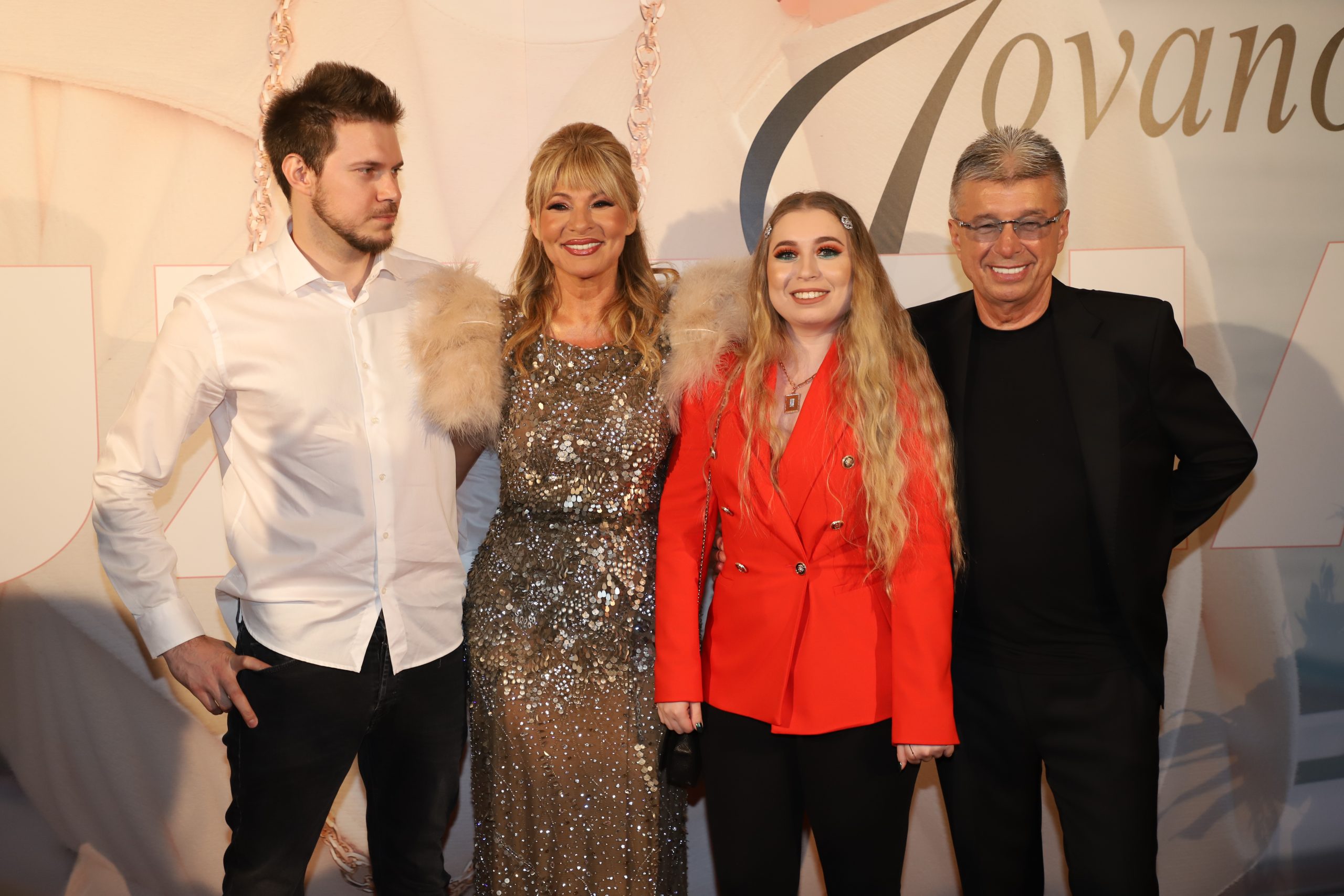 Estradni put Suzane Jovanović: Susret sa poznatim muzičarem promenio pevačici život iz korena (VIDEO) 11 IMG 1115