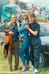 Da li znate ko je pevačica sa fotografije? Pobedila je u emisiji "Nikad nije kasno", jedan njen nastup se i danas pamti (FOTO) 4 e433dda5fa6f0472e8885af0e4c2dab196daeeda