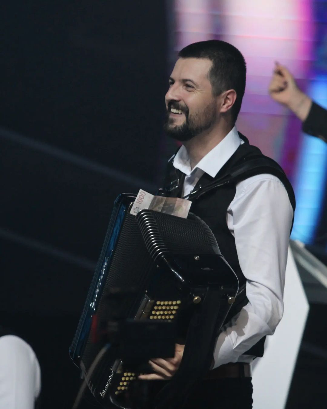 Harmonikaš otkrio detalje poznanstva sa Žikom: "Donosio mi je igračke iz Nemačke, godinama je svirao sa mojim ocem" (FOTO) 5 356616542 187287277643074 5509224866180296021 n