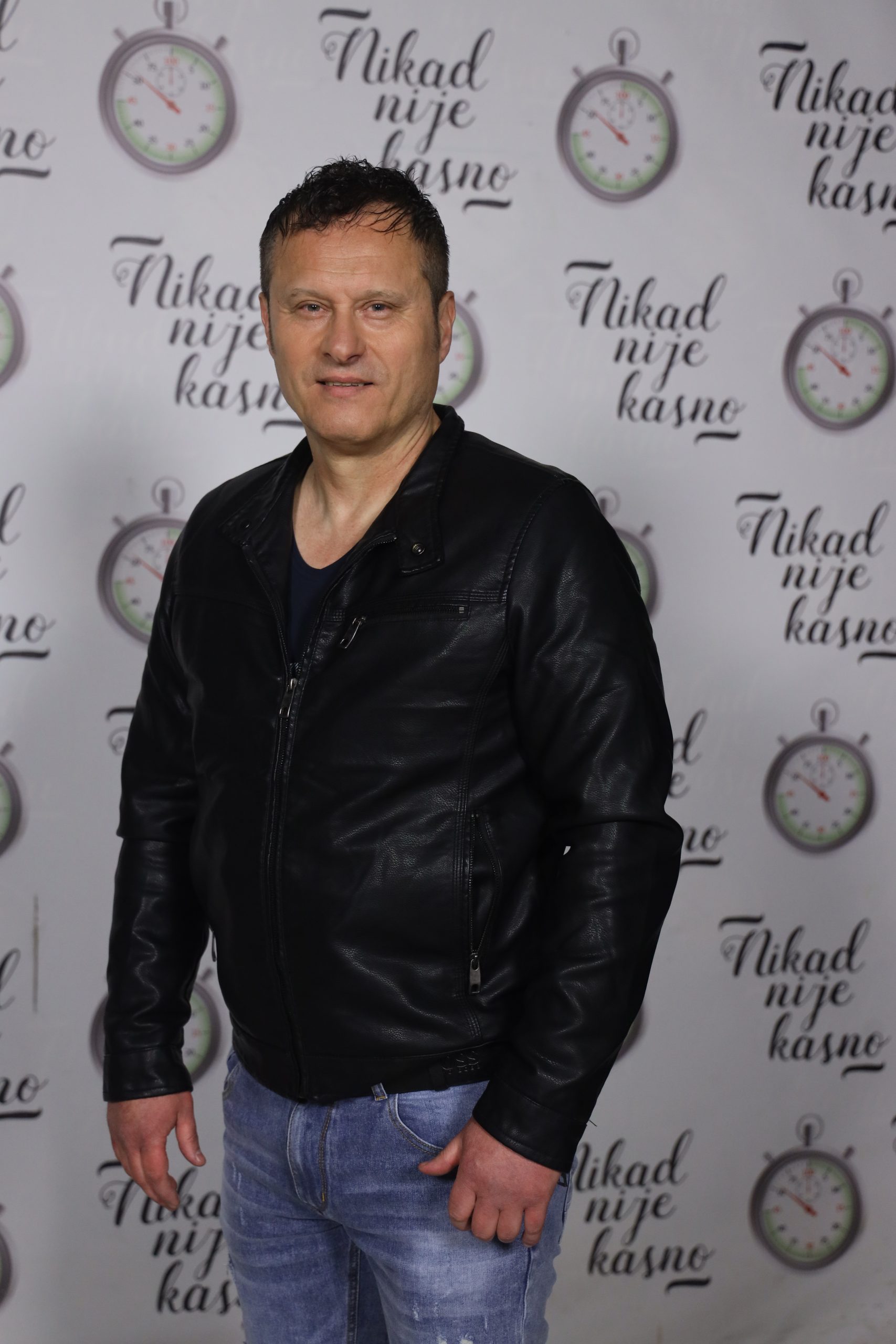 Zakleti roker prepevao narodnjake, čuveni hit zvuči potpuno drugačije VIDEO 6 GORAN MISEV 55 GOD. VELES 15