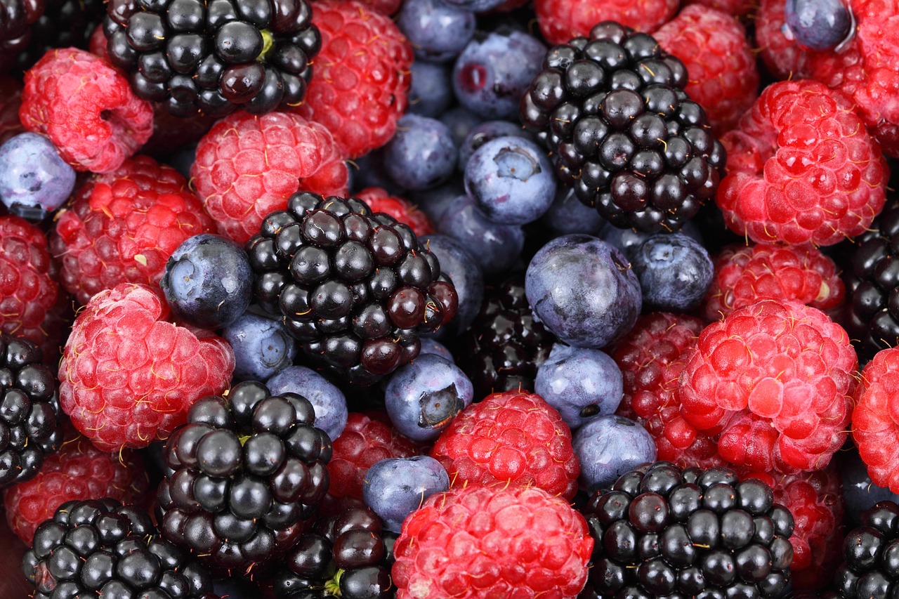 Brzo, lako, osvežavajuće: Voćne korpice (VIDEO) 7 berries g9e90458f9 1280