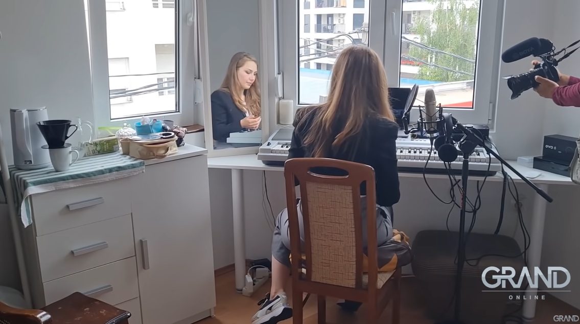 Zvezda Granda otvorila vrata bajkovitog doma: Jedna prostorija govori sve o njoj (VIDEO) 9 ddnjdnkdndd