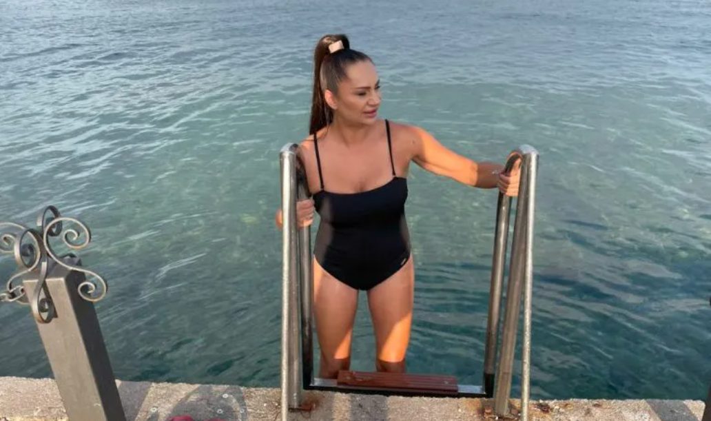 "On čuva decu dok ja pevam", Jelena Mudronja progovorila o suprugu i ljubomori u braku: "Nismo tipični Crnogorci" (VIDEO) 6 k