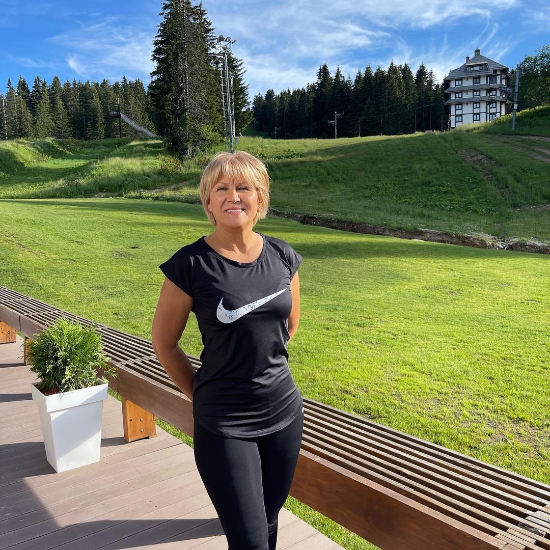 KRV NIJE VODA Stanijina mama izgrmela u bikiniju, fanovi u šoku: "Kakva bomba" 8 294598900 165402889389193 8125004626729777086 n