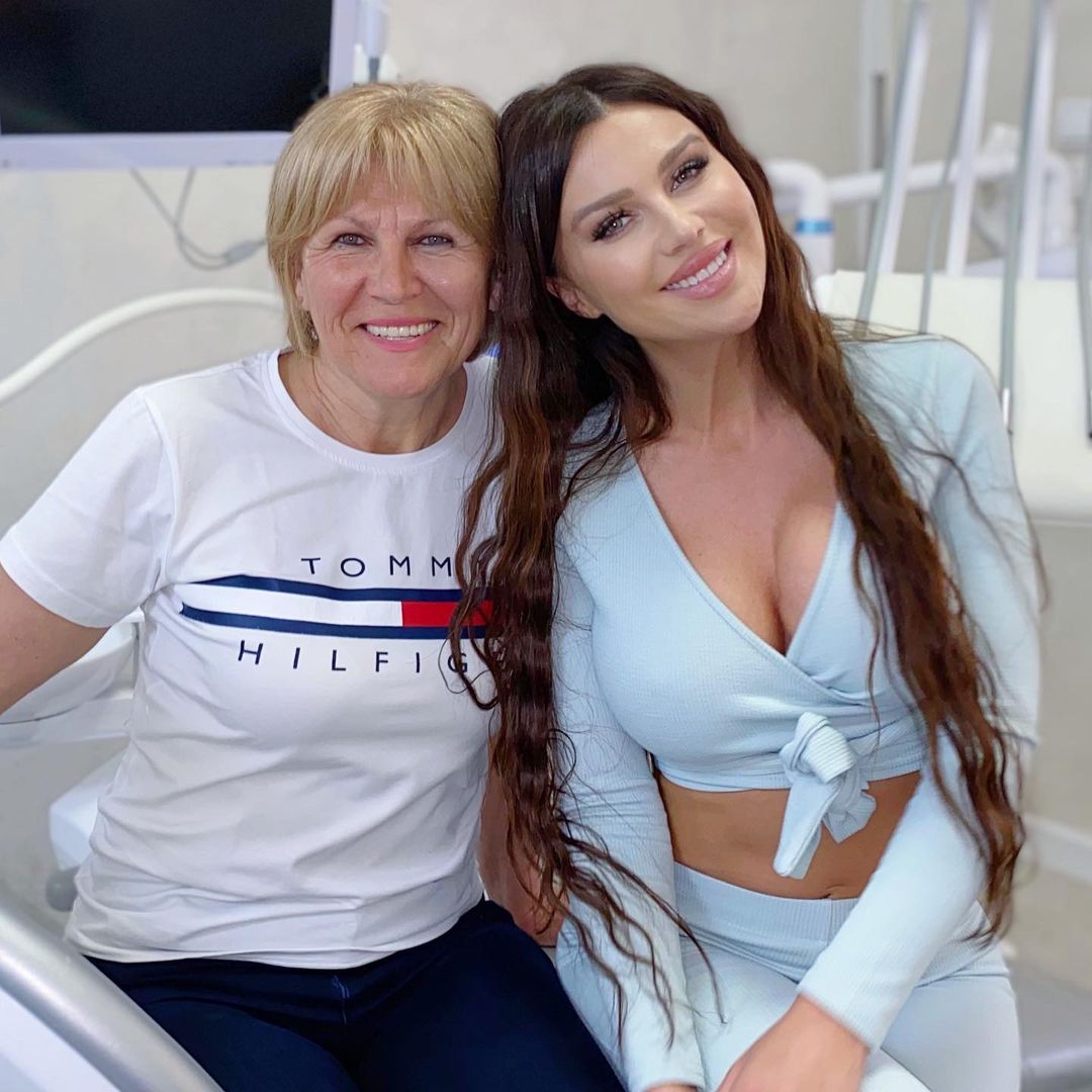 KRV NIJE VODA Stanijina mama izgrmela u bikiniju, fanovi u šoku: "Kakva bomba" 5 295107283 5387323904720266 2234455335811844955 n