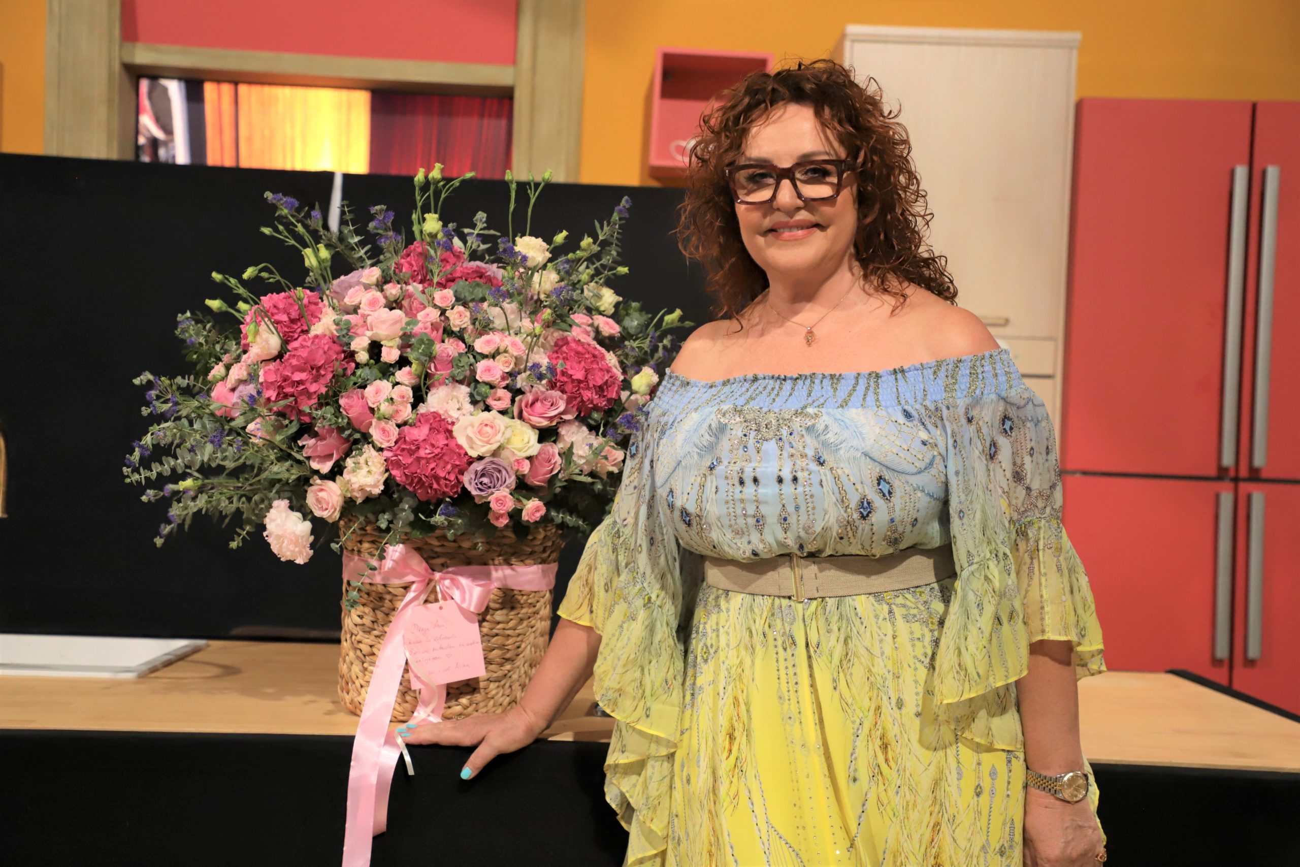 Ana Bekuta puca od sreće zbog unuke: Podelila najlepše vesti, čestitke ne prestaju da stižu: "Smisao mog života" (FOTO) 5 Ana Bekuta puca od sreće zbofg unuke