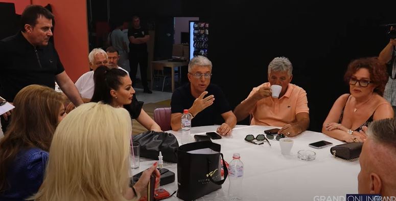 NOVA TURA, NOVA AVANTURA! Vodimo vas iza kulisa prve emisije "Zvezde Granda" (VIDEO) 11 Capture 78