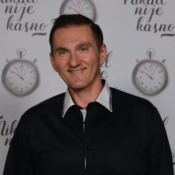 Saša Kovač 1 SASA KOVAC 45 GOD. ZAGREB HR 17