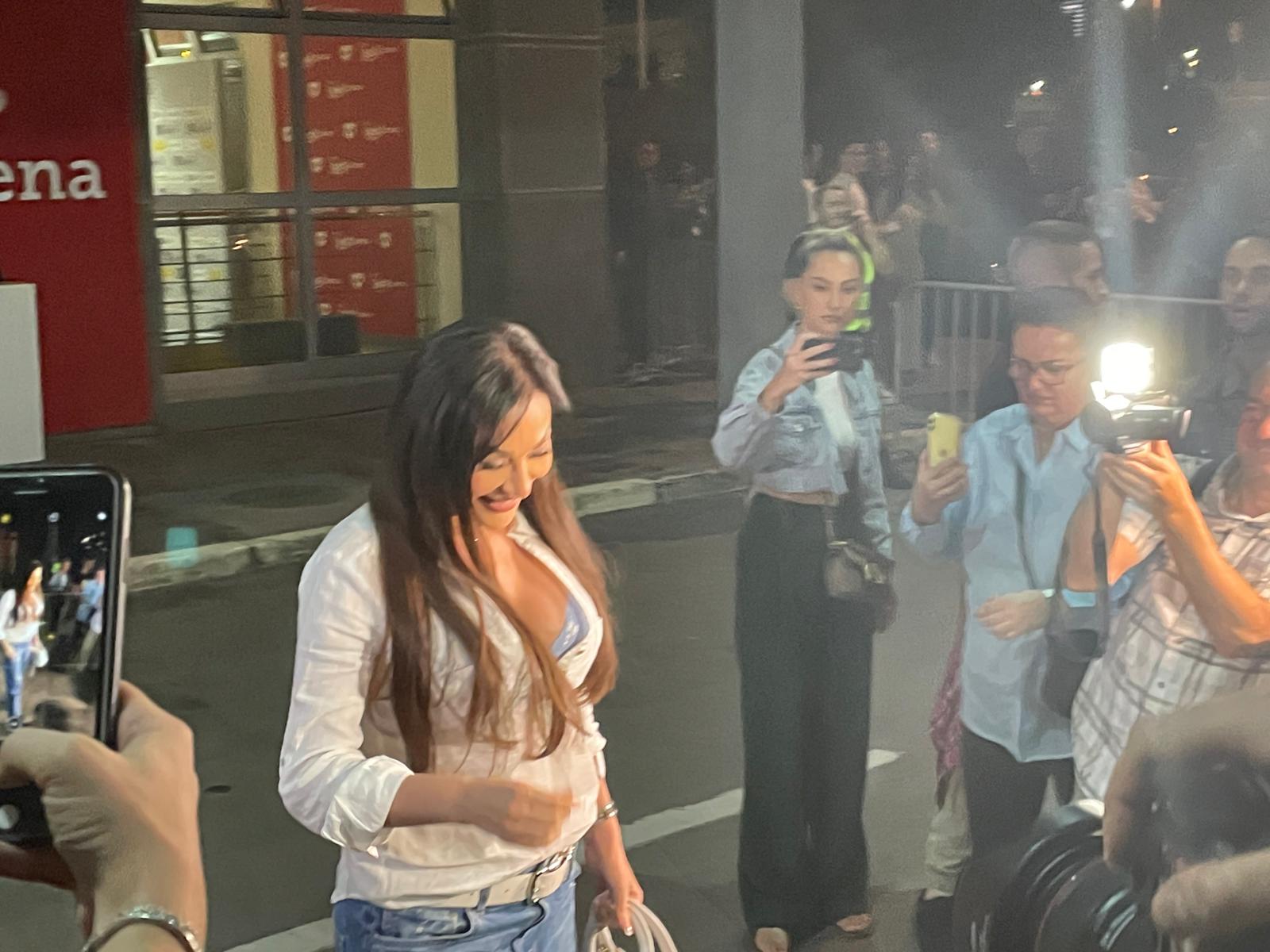 Ceca sa osmehom stigla na koncert Aleksandre Prijović i poručila: "Došla sam da podržim ovu "treš" muziku što narod obožava" (VIDEO) 6 WhatsApp Image 2023 09 28 at 20.09.51