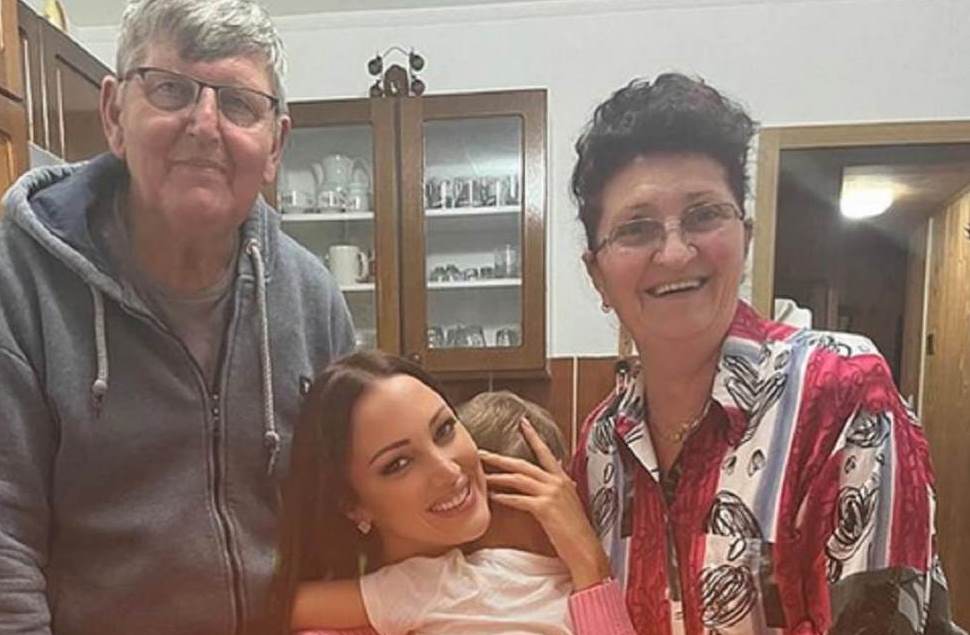 "Verovatno joj je tokom odrastanja najviše falila očinska figura", ovako komšije iz Belog Manastira danas govore o Aleksandri Prijović 8 aleksandra prijovic