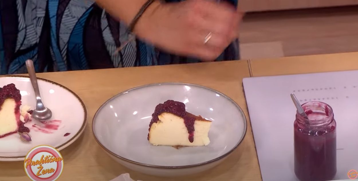 Da li ste čuli za baskijski čizkejk? Kažu da je original, savršenstvo od kolača 5 b cizkejk