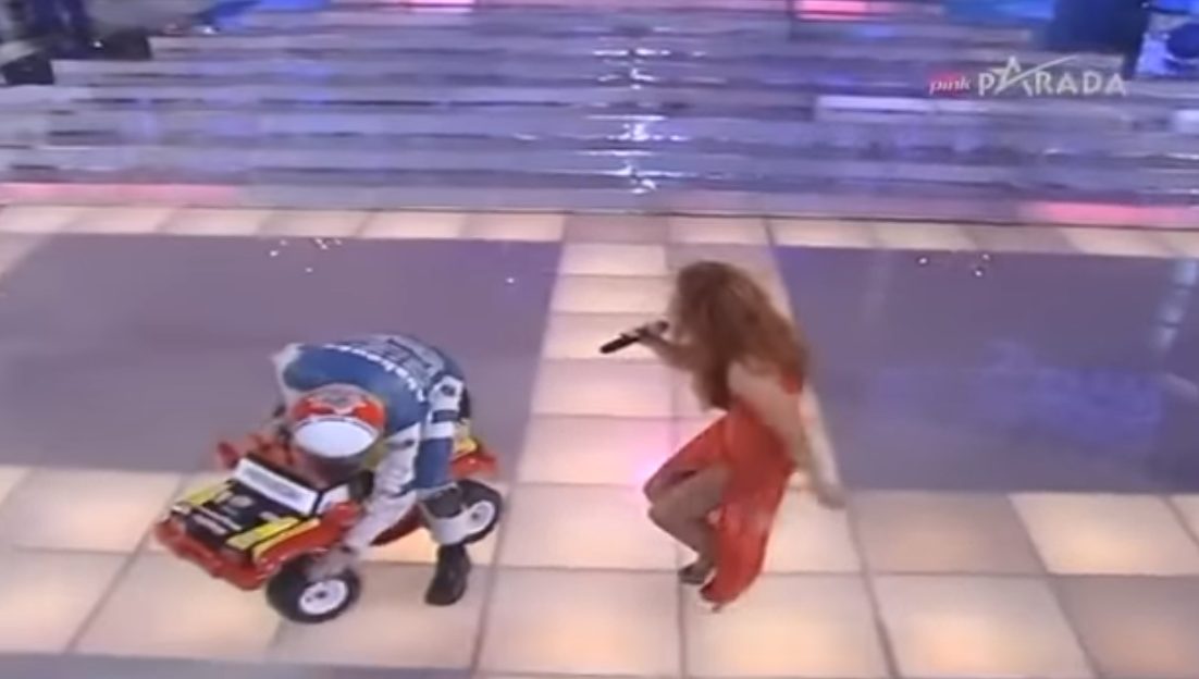 Da li se sećate seksi Bugarke? Snimila hit sa Erom Ojdanićem, a danas izgleda potpuno drugačije, prava je BOMBA 6 renii